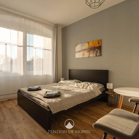 Penzion De Monte Horní Planá Bagian luar foto